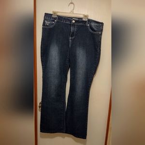 Boom boom Plus size jeans flare leg